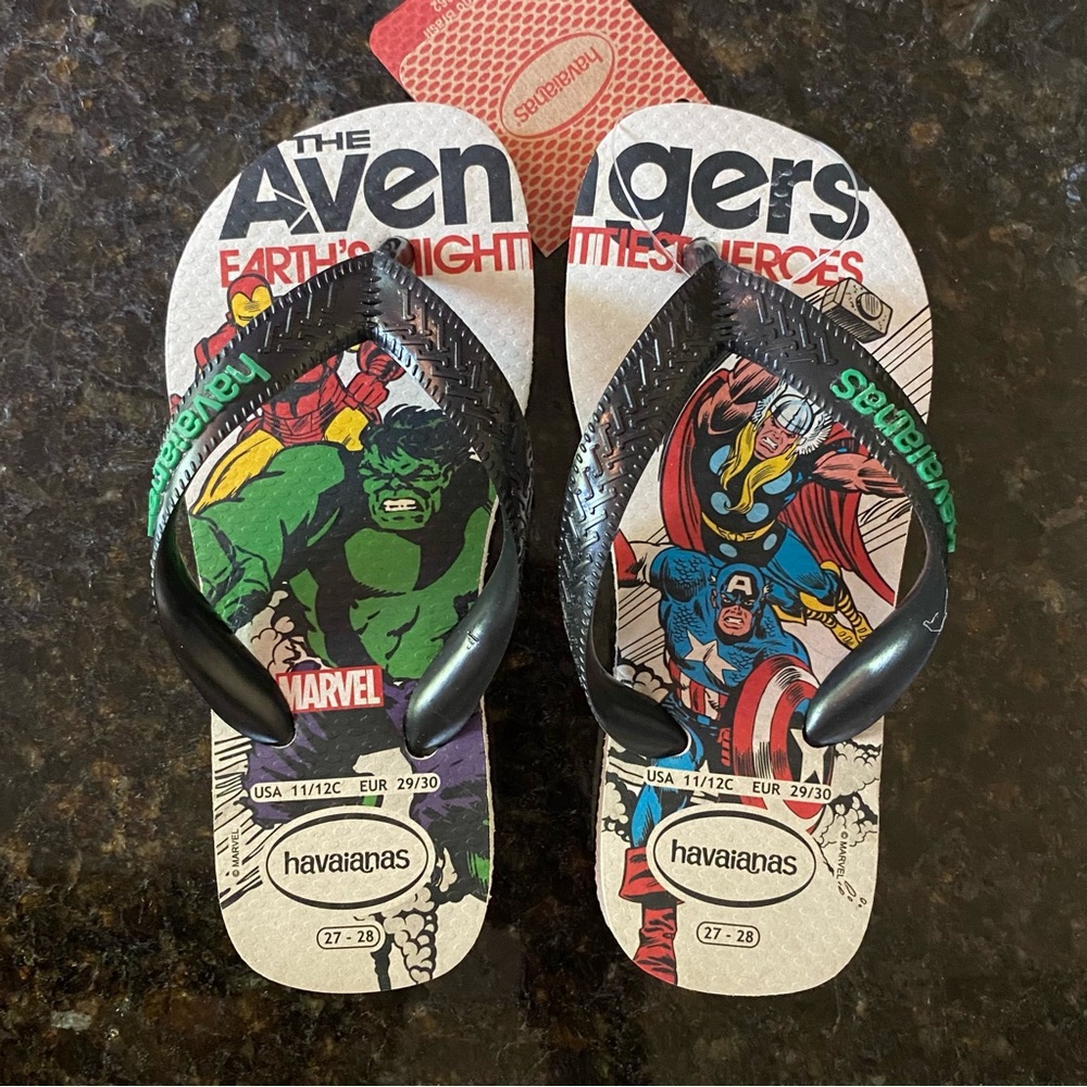 💢SOLD💢 Marvel | Havaianas Flip Flops - youth